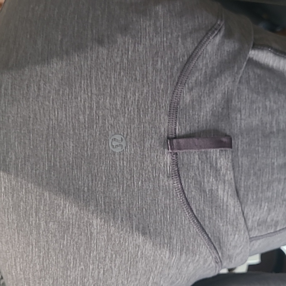 LULULEMON Define Gray Jacket - Picture 7 of 14